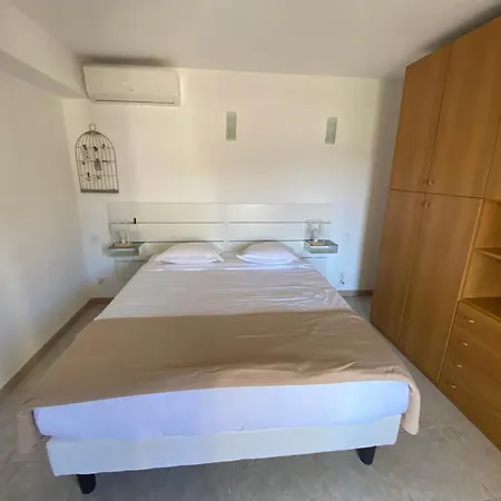 Apartmán Residences Anna Centuri